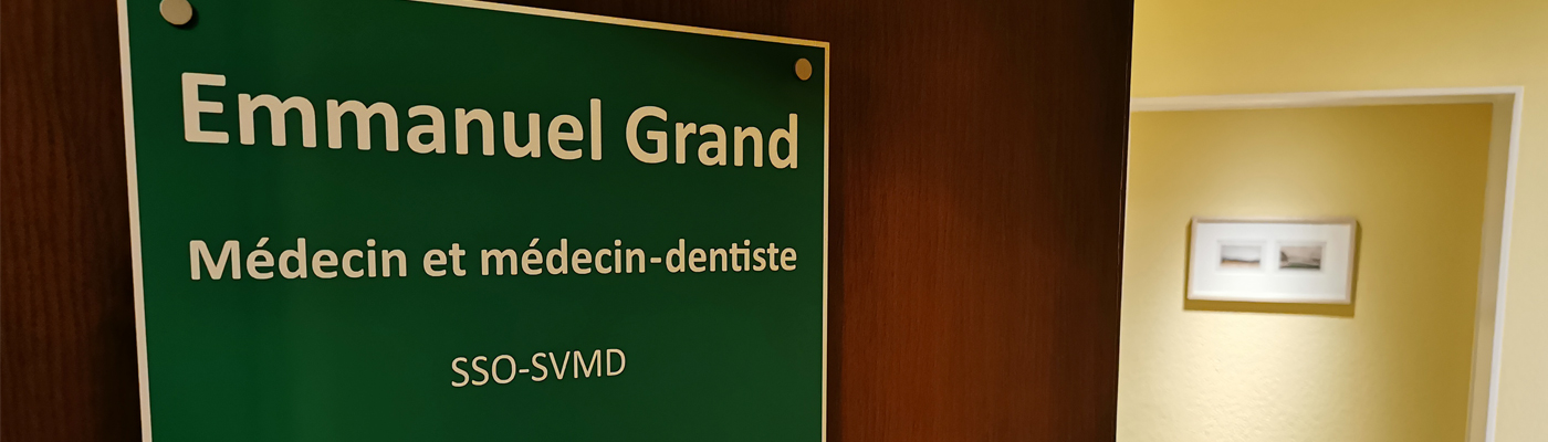 dentiste-grand-contact-banner